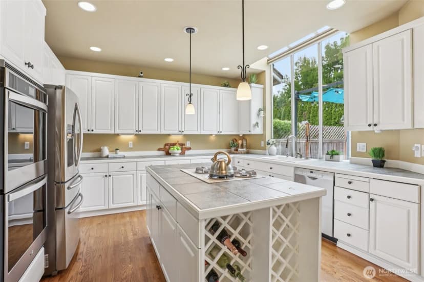 Property photo for 26703 Se 18th Street, Sammamish photo 9