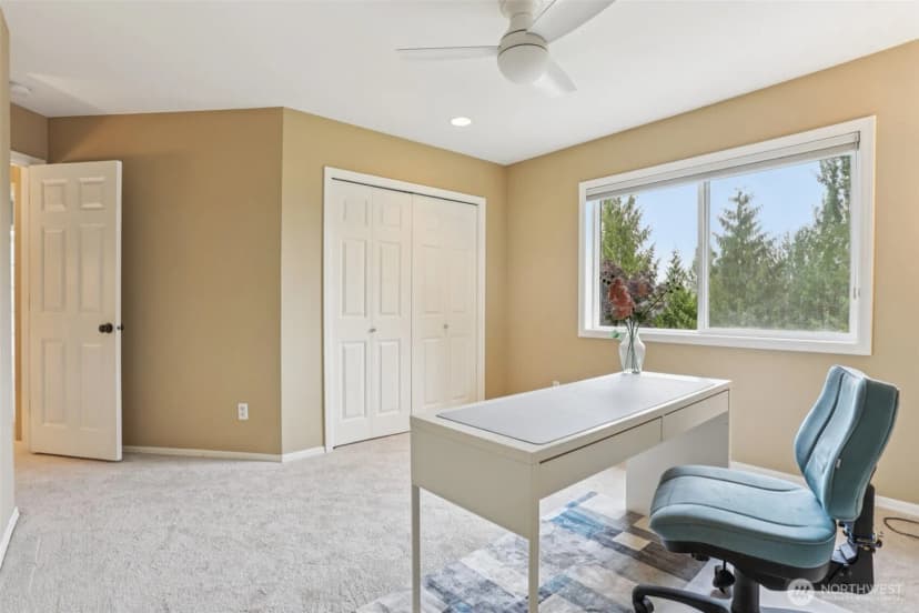 Property photo for 26703 Se 18th Street, Sammamish photo 26