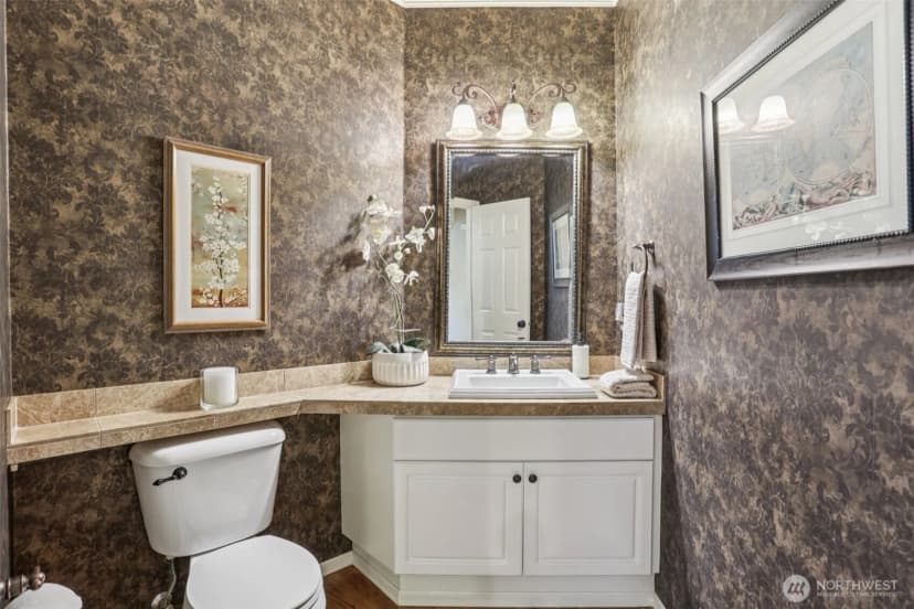 Property photo for 26703 Se 18th Street, Sammamish photo 13