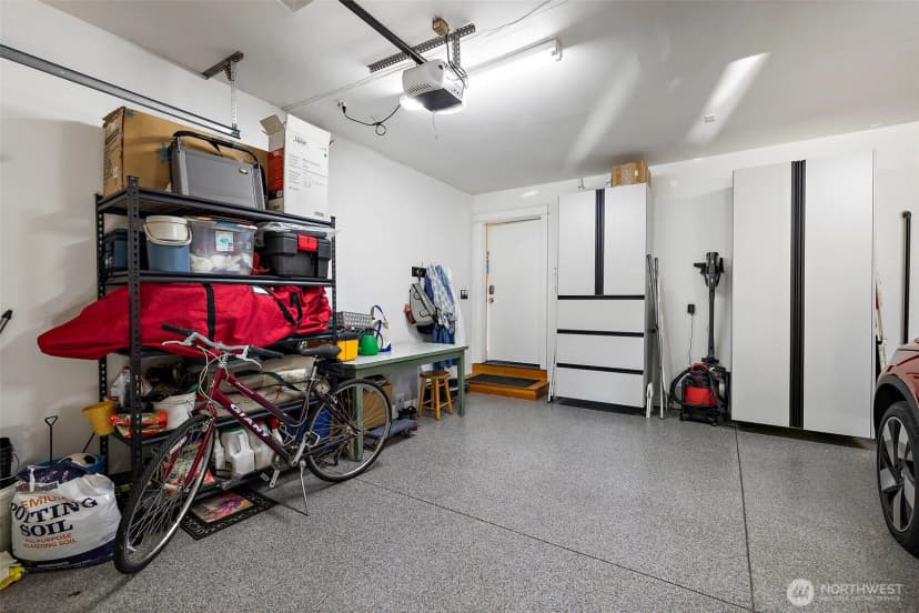 Property photo for 15926 21st Avenue Sw, Burien photo 30