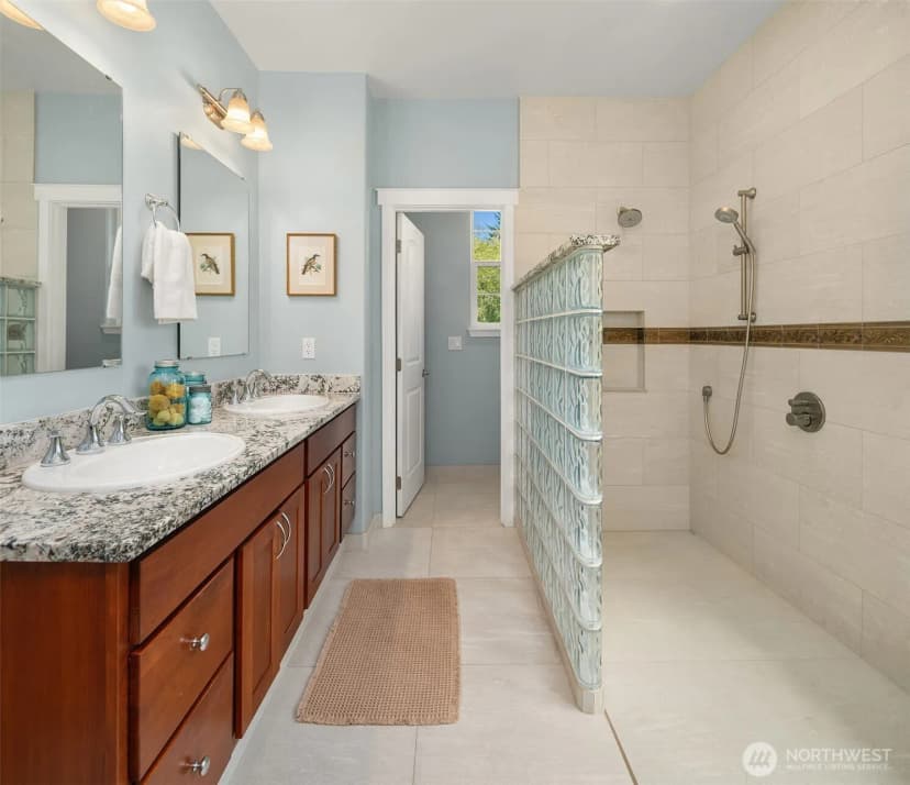 Property photo for 24314 75th Avenue Sw, Vashon photo 12
