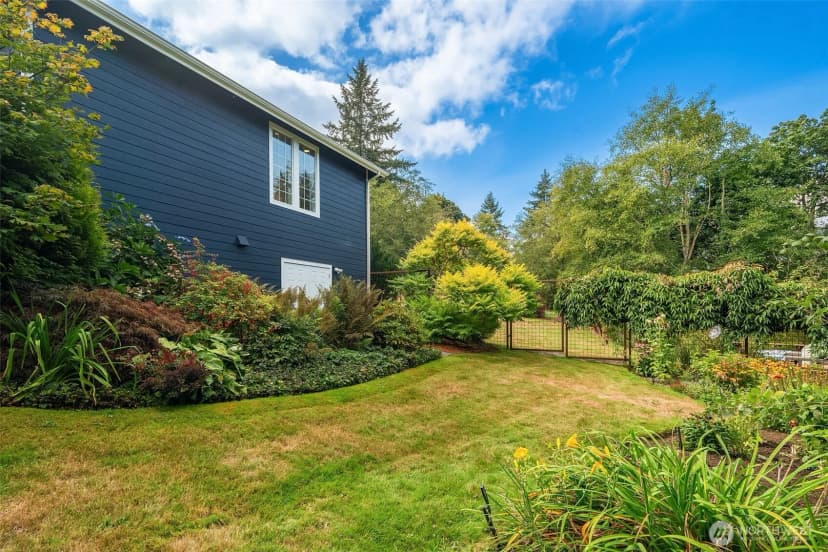 Property photo for 24314 75th Avenue Sw, Vashon photo 36