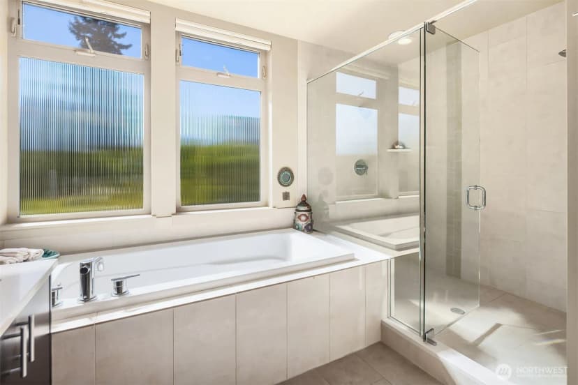 Property photo for 7511 3rd Avenue Nw, Seattle photo 22