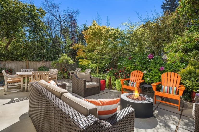 Property photo for 7511 3rd Avenue Nw, Seattle photo 17