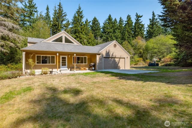 Property photo for 345 Woods Lane, Coupeville