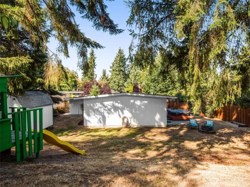 Property photo for 19431 74th Avenue W, Lynnwood photo 22