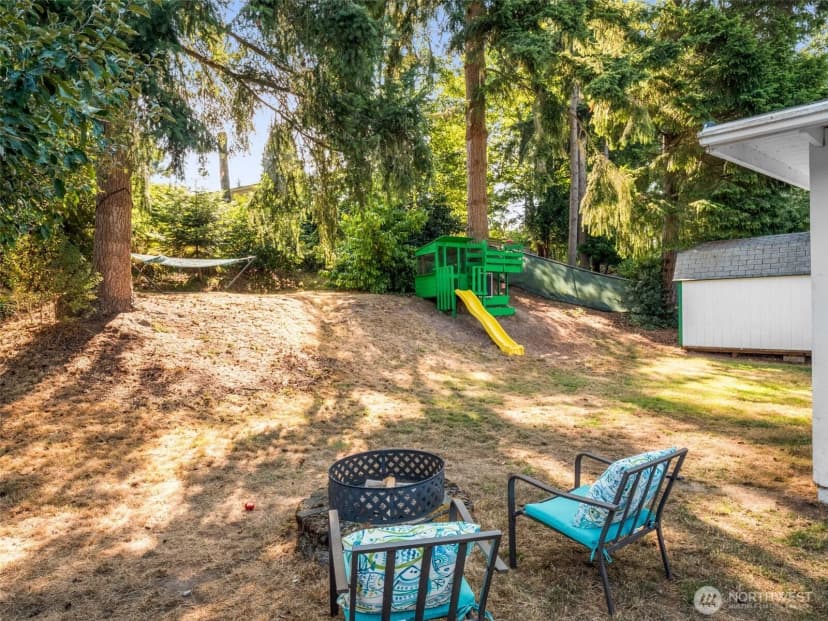 Property photo for 19431 74th Avenue W, Lynnwood photo 21