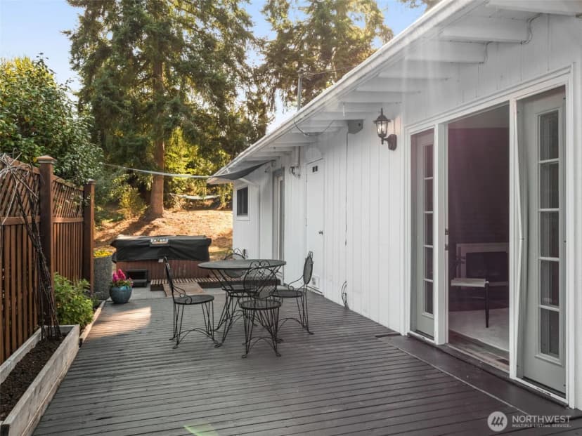 Property photo for 19431 74th Avenue W, Lynnwood photo 20