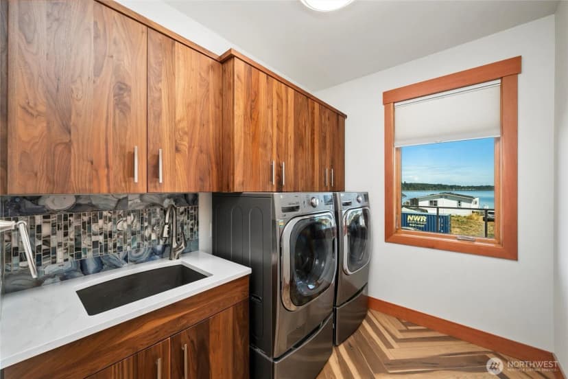 Property photo for 4087 Saltspring Drive, Ferndale photo 17