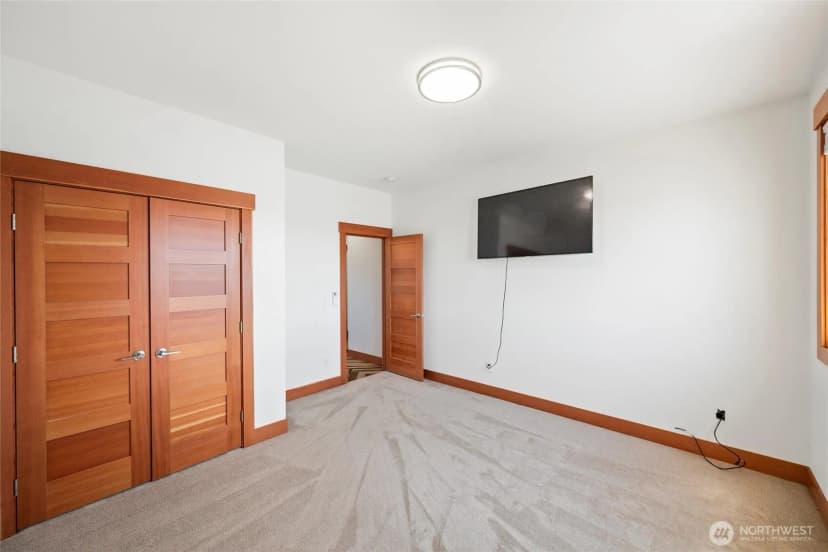 Property photo for 4087 Saltspring Drive, Ferndale photo 14