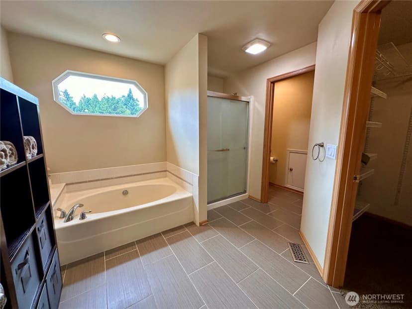 Property photo for 8914 181st Street E, Puyallup photo 30