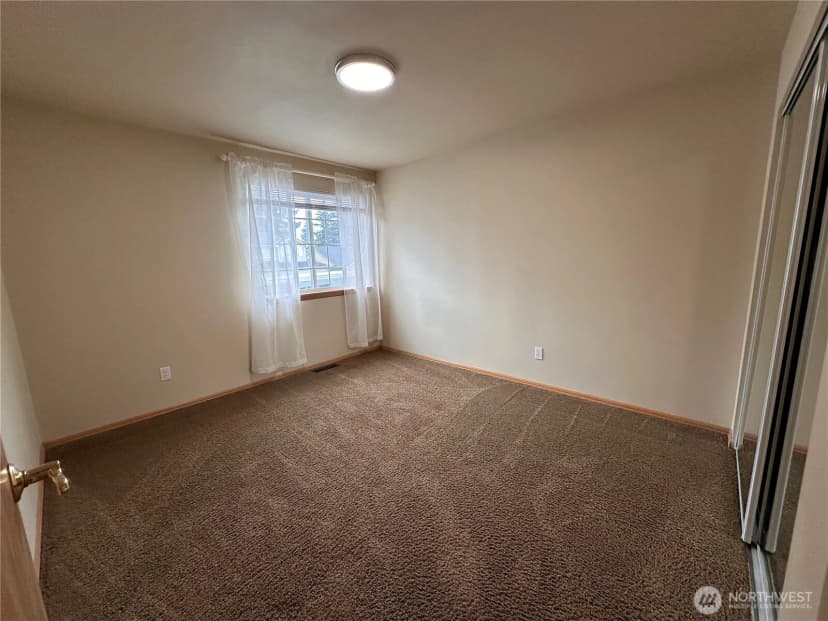 Property photo for 8914 181st Street E, Puyallup photo 34
