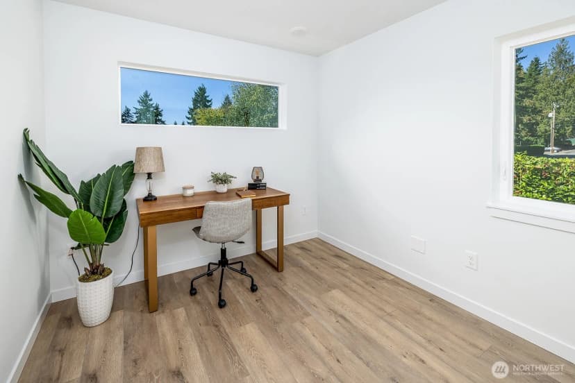 Property photo for 12029 40th Avenue Ne #c, Seattle photo 19