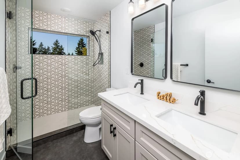Property photo for 12029 40th Avenue Ne #c, Seattle photo 17