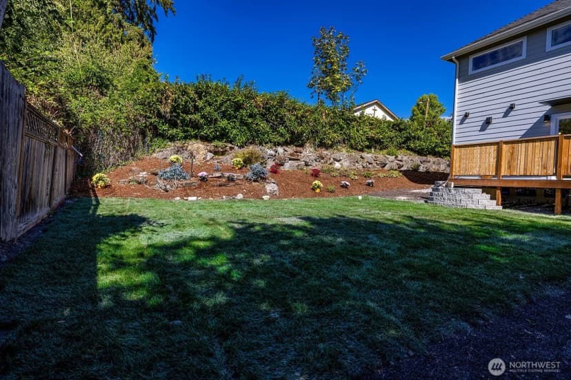 Property photo for 12029 40th Avenue Ne #c, Seattle photo 24