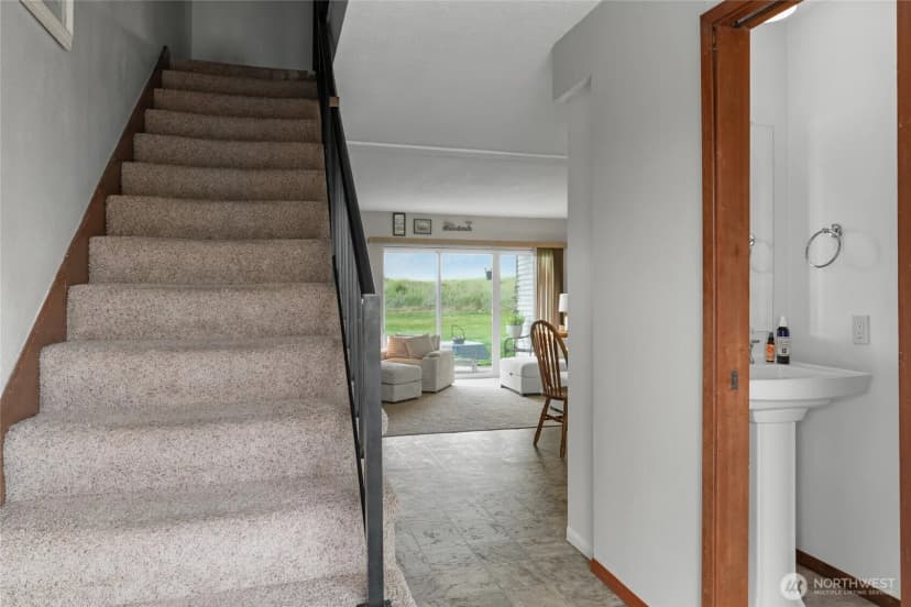 Property photo for 33613 G Street #3, Ocean Park photo 11