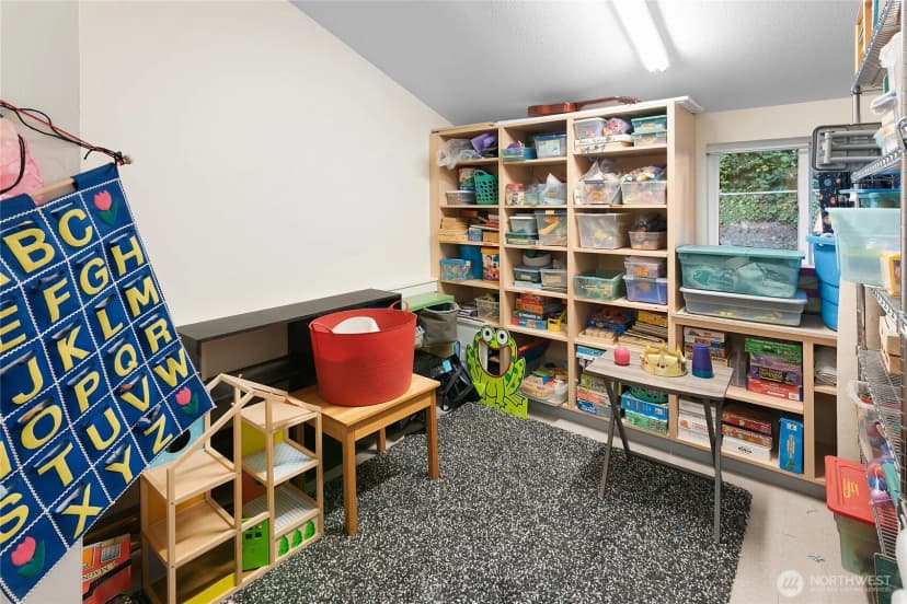 Property photo for 502 Cave Avenue Ne, Bainbridge Island photo 13