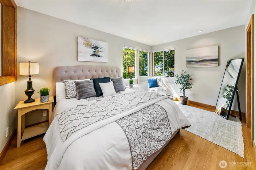 Property photo for 18008 25th Avenue Ne, Lake Forest Park photo 17