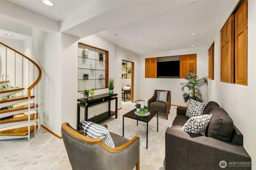 Property photo for 18008 25th Avenue Ne, Lake Forest Park photo 23