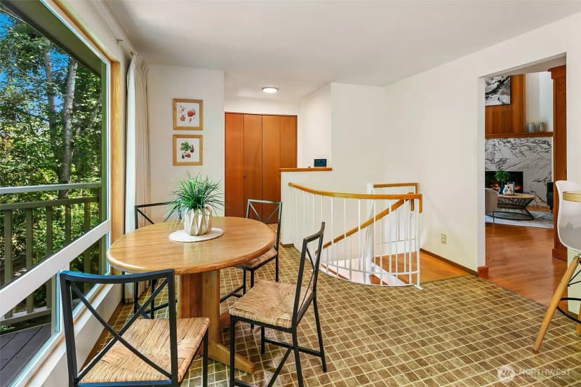 Property photo for 18008 25th Avenue Ne, Lake Forest Park photo 13