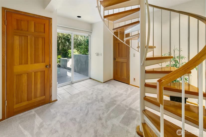 Property photo for 18008 25th Avenue Ne, Lake Forest Park photo 25
