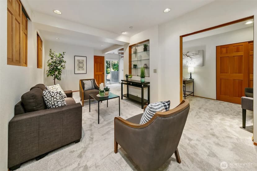 Property photo for 18008 25th Avenue Ne, Lake Forest Park photo 24