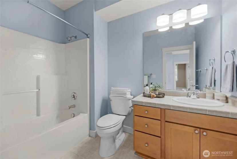 Property photo for 7720 Island View Court #b, Mukilteo photo 29