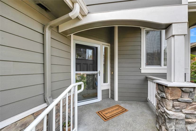 Property photo for 7720 Island View Court #b, Mukilteo photo 32