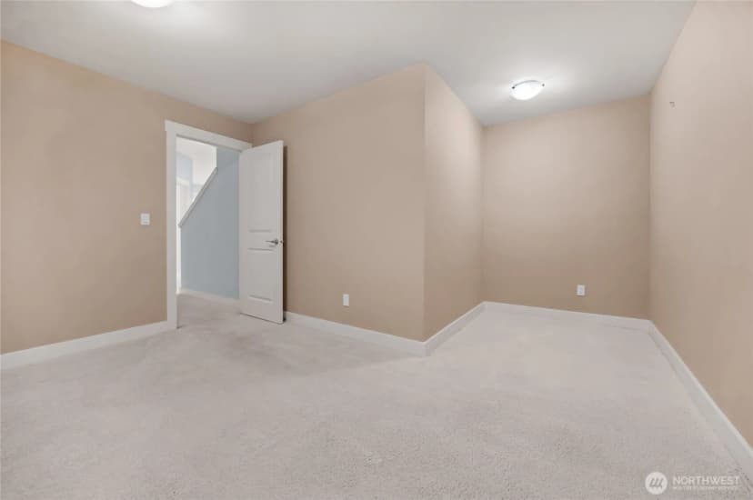 Property photo for 7720 Island View Court #b, Mukilteo photo 31