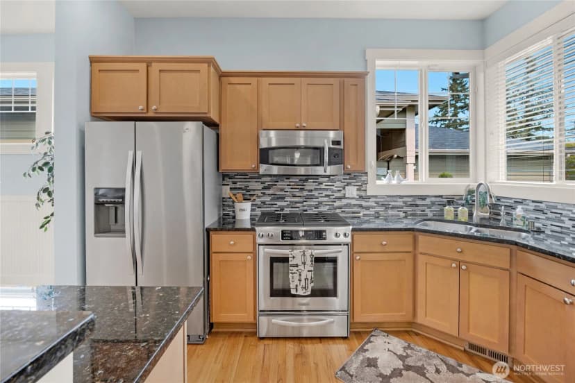 Property photo for 7720 Island View Court #b, Mukilteo photo 13