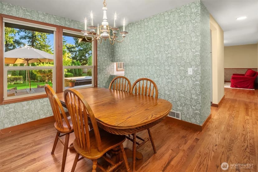 Property photo for 8412 200th Street Sw, Edmonds photo 8