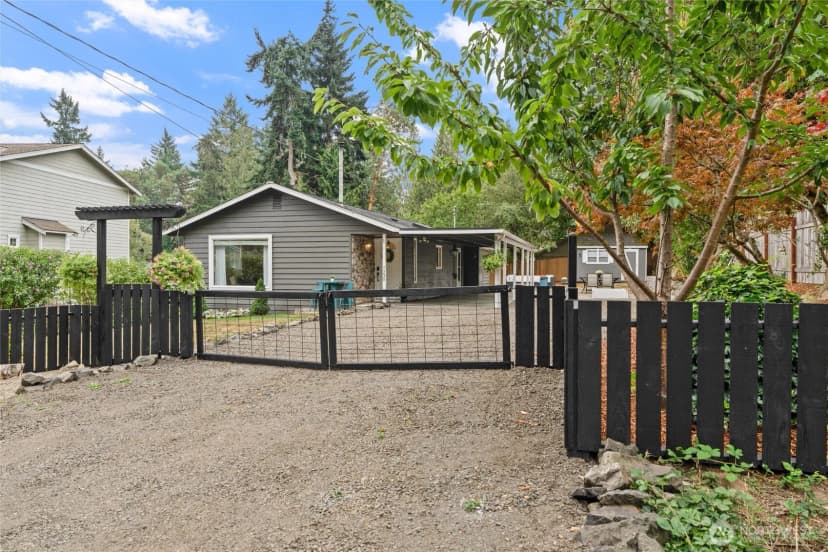 Property photo for 7230 E Maple Street, Port Orchard photo 16