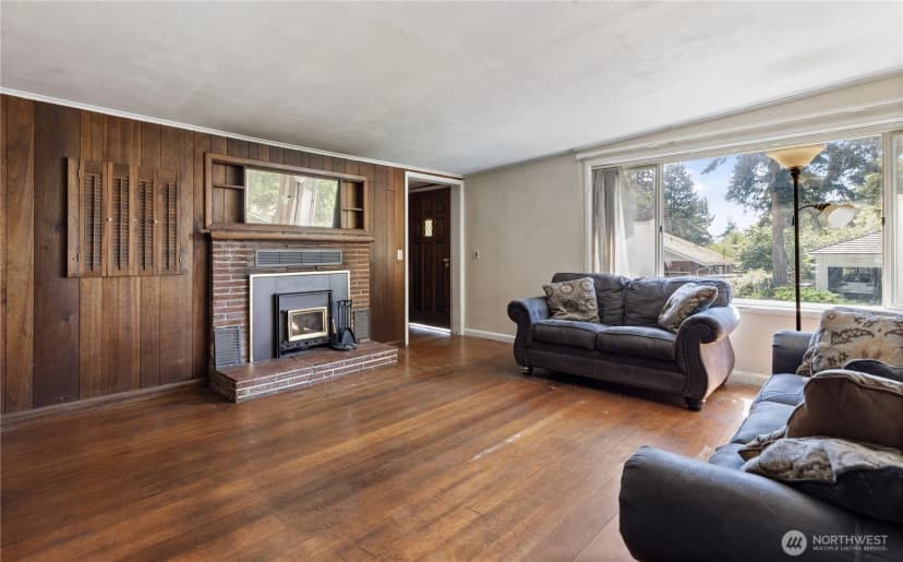 Property photo for 1066 View Ridge Drive, Oak Harbor photo 3