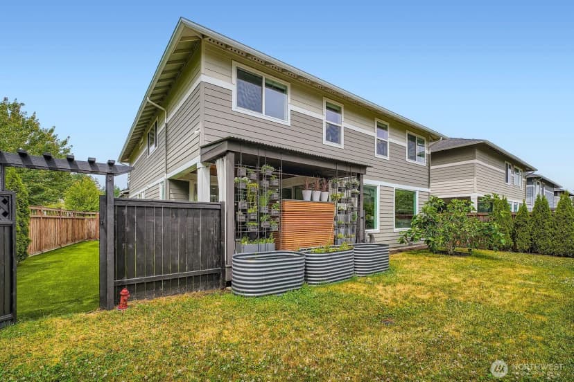 Property photo for 32994 Cedar Avenue Se, Black Diamond photo 30