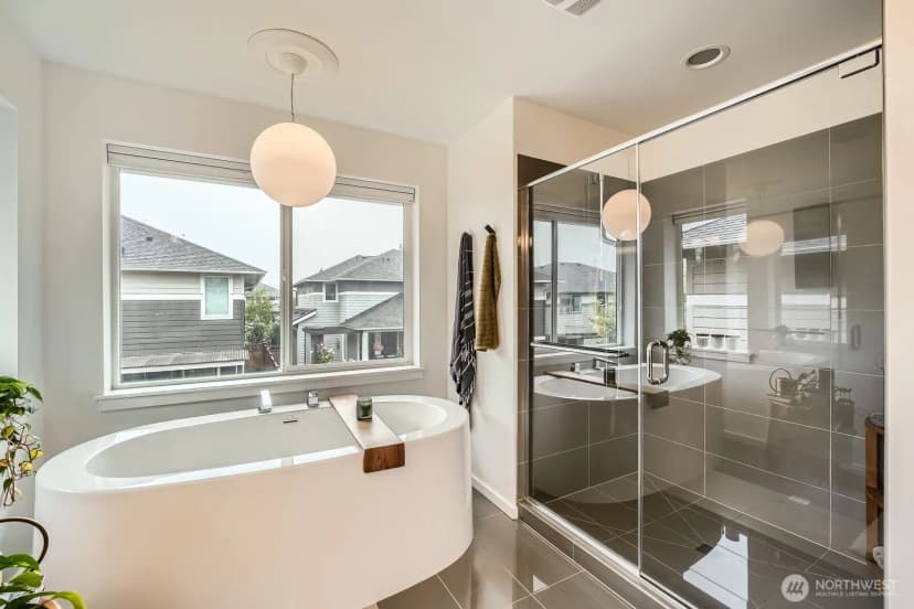 Property photo for 32994 Cedar Avenue Se, Black Diamond photo 21