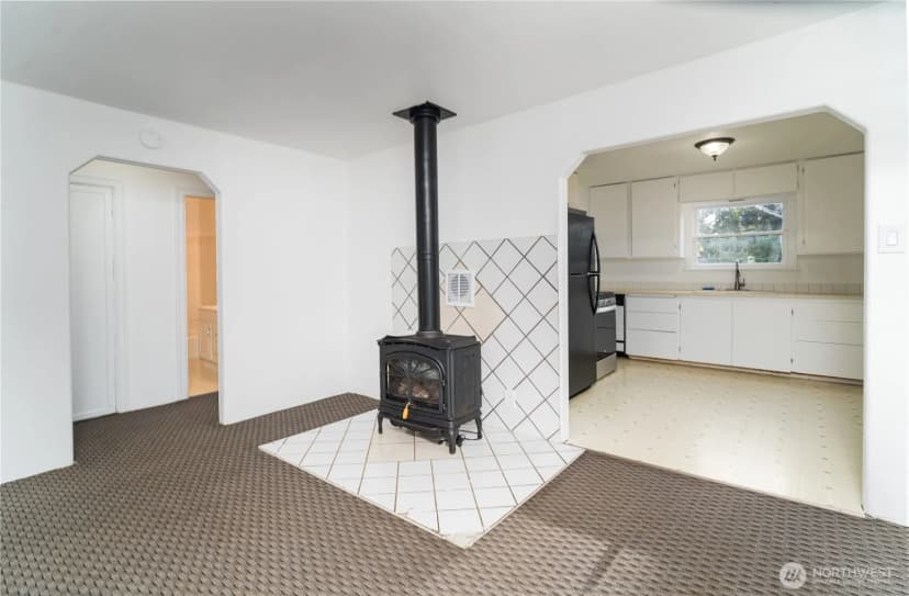 Property photo for 1203 Garrison Street Ne, Olympia photo 8