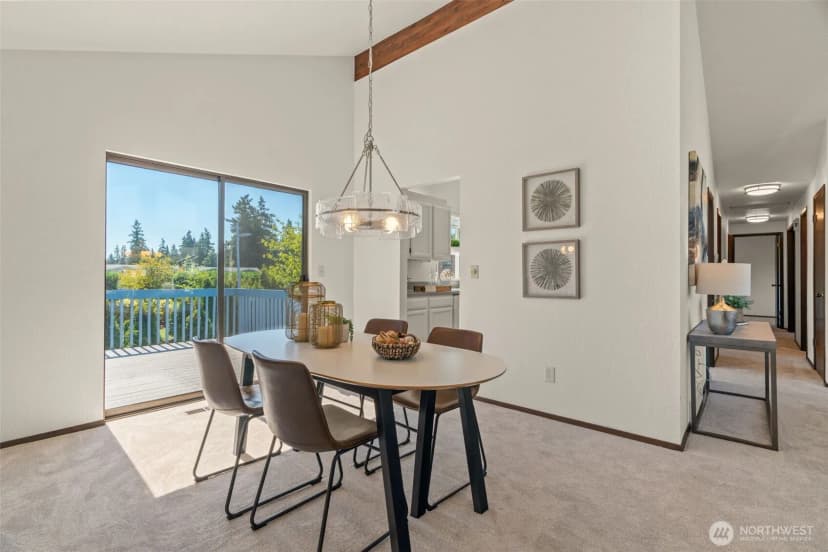 Property photo for 10526 237th Place Sw, Edmonds photo 11