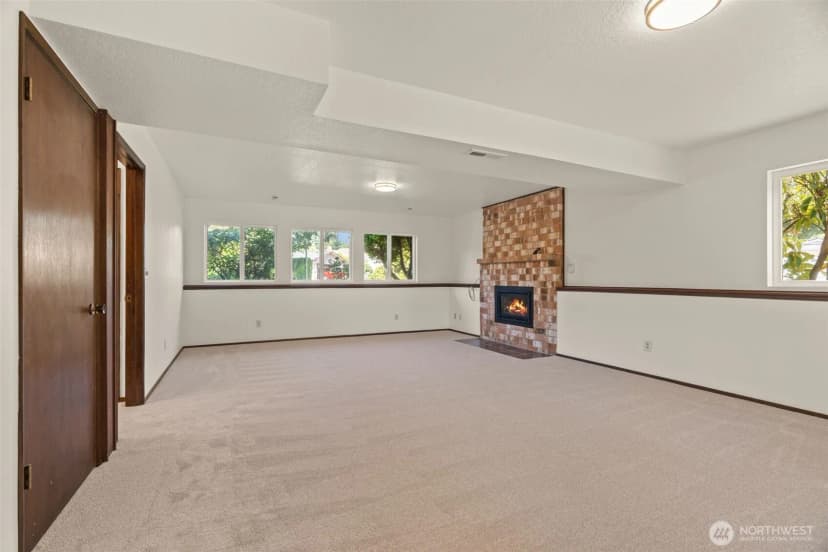 Property photo for 10526 237th Place Sw, Edmonds photo 23