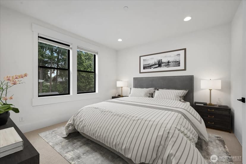 Property photo for 10924 Se 24th Place, Bellevue photo 33