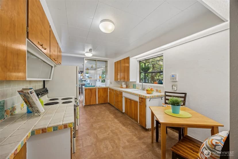Property photo for 3411 Sunset Beach Drive Nw, Olympia photo 19