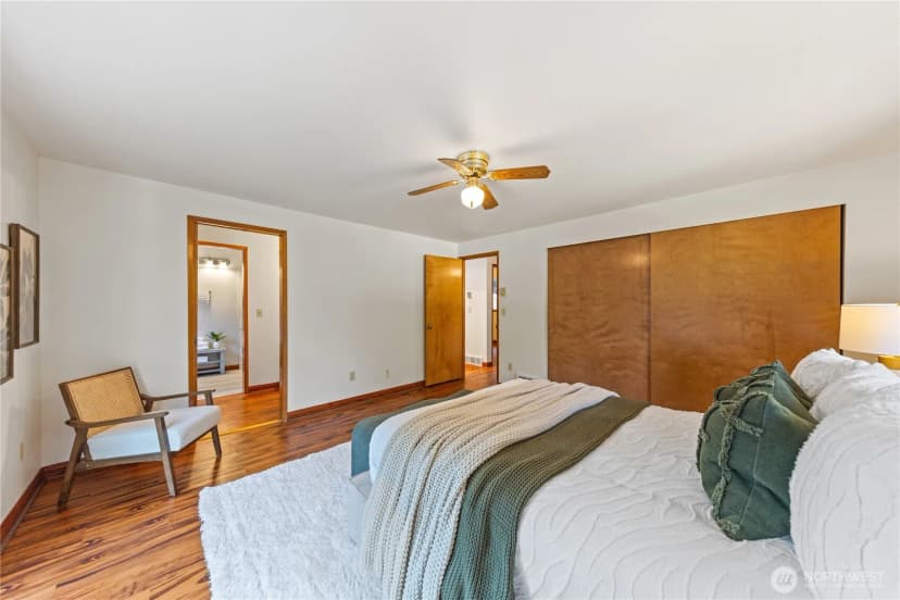 Property photo for 9625 101st Avenue Ne, Arlington photo 11