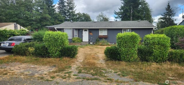 Property photo for 11113 6th Avenue W, Everett