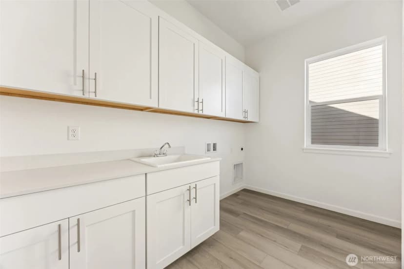 Property photo for 341 N 55th Street #30, Mount Vernon photo 10