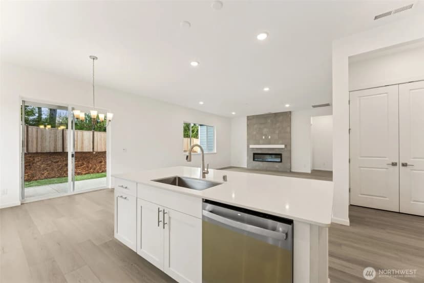 Property photo for 341 N 55th Street #30, Mount Vernon photo 7