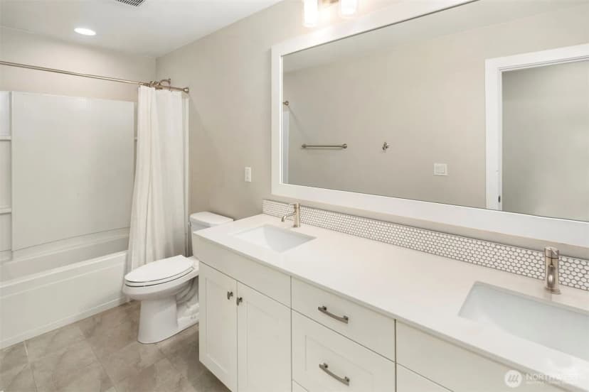 Property photo for 13441 Ne 129th Drive, Kirkland photo 24