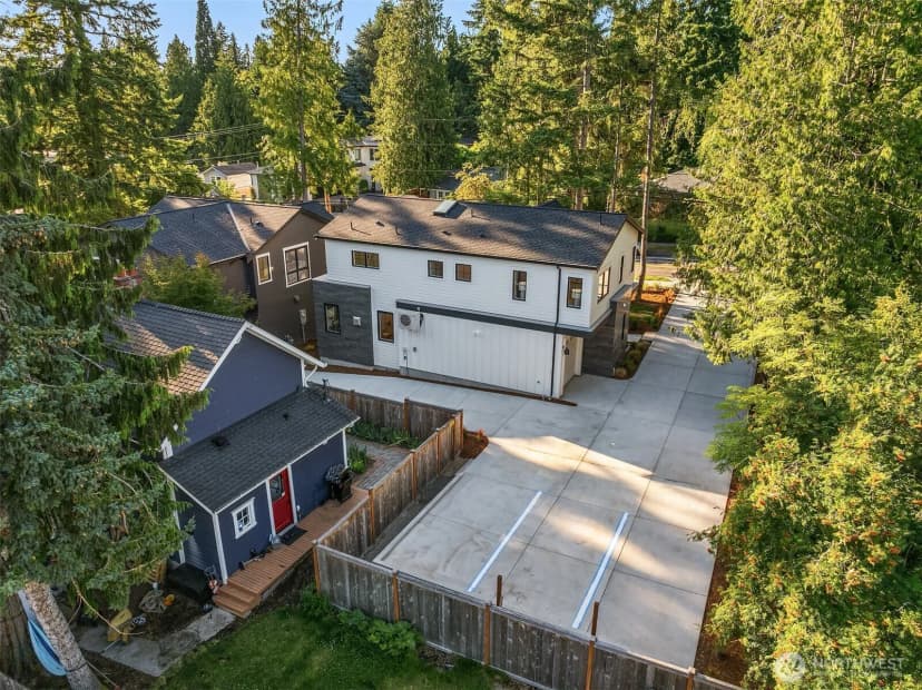 Property photo for 10505 Ne 112th Street, Kirkland photo 30