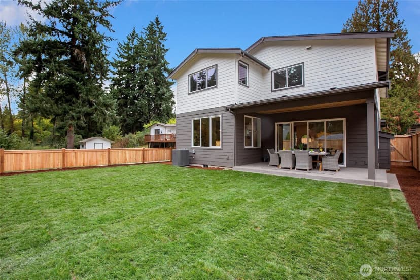Property photo for 12806 Ne 65th Lane, Kirkland photo 39