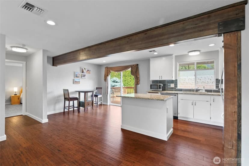 Property photo for 618 Tamara Lane, Darrington photo 10