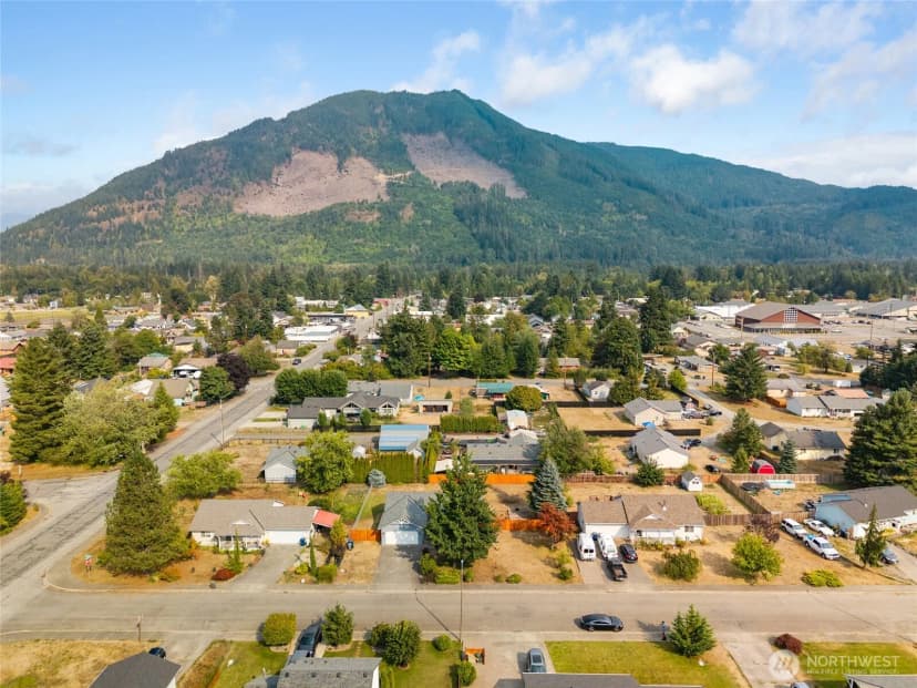 Property photo for 618 Tamara Lane, Darrington photo 27