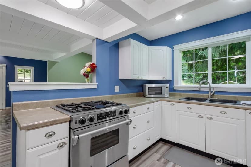 Property photo for 31025 186th Place Se, Kent photo 11